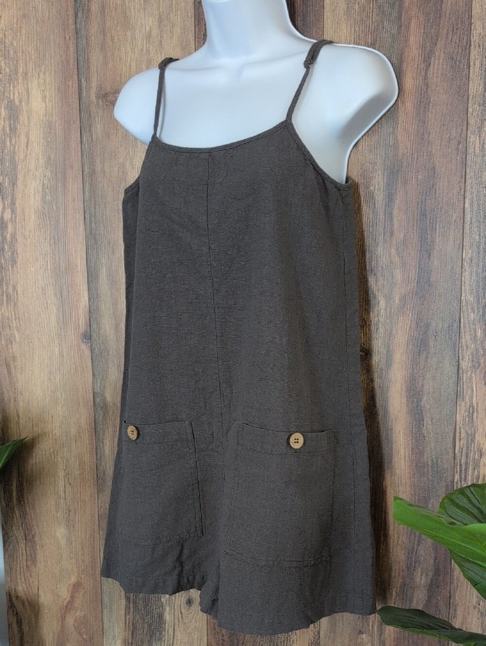 fun 2 fun Charcoal Gray Sleeveless Romper S    932A